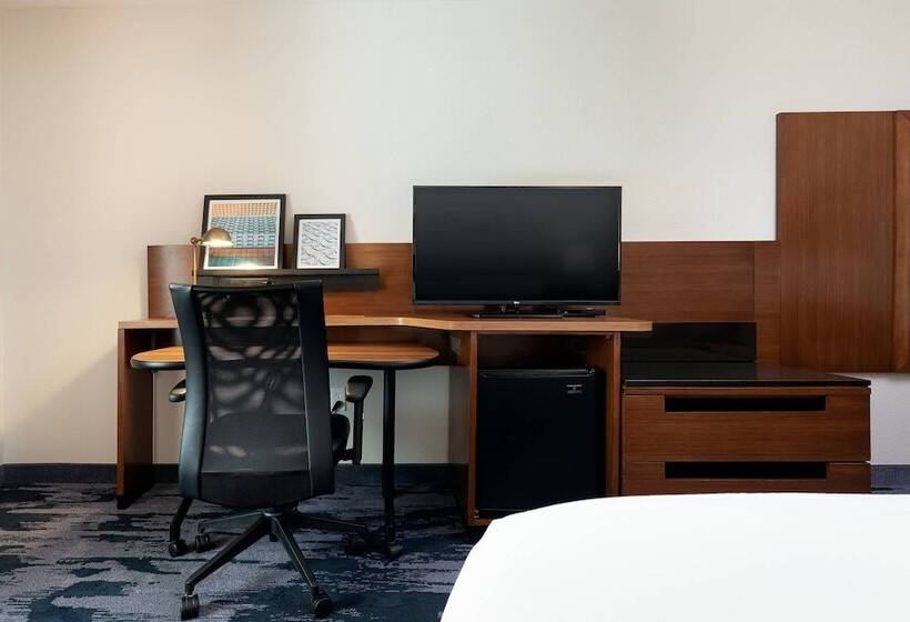 ２ダブルベッドのスタンダードルーム, Fairfield Inn & Suites Savannah Airport