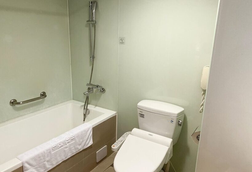 Standardrum, Guide Hotel Hsinchu Zhongyang