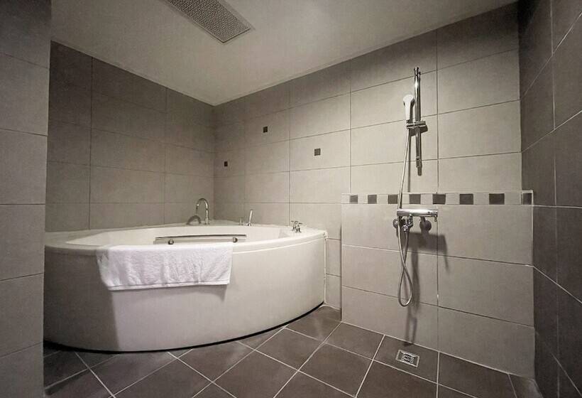 اتاق لوکس, Guide Hotel Hsinchu Zhongyang