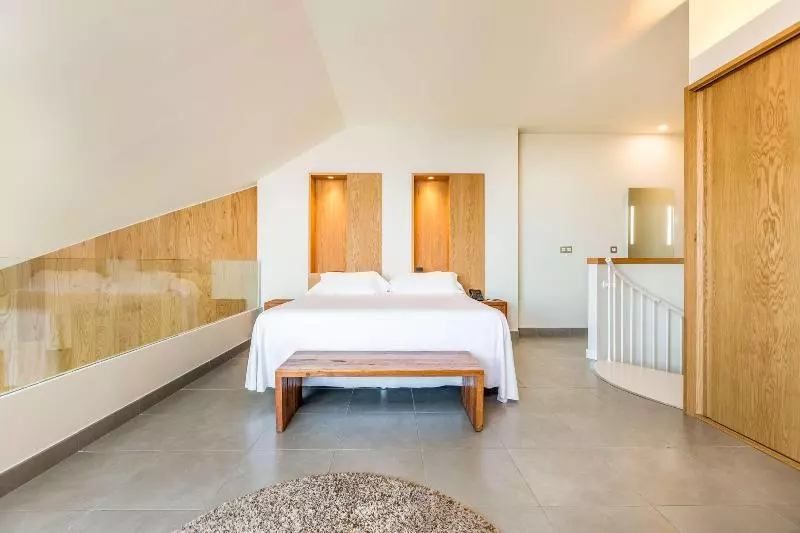 メゾネットスイート, Higueron Hotel Malaga, Curio Collection By Hilton