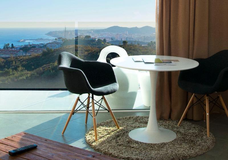 带海景的标准房, Higueron Hotel Malaga, Curio Collection By Hilton