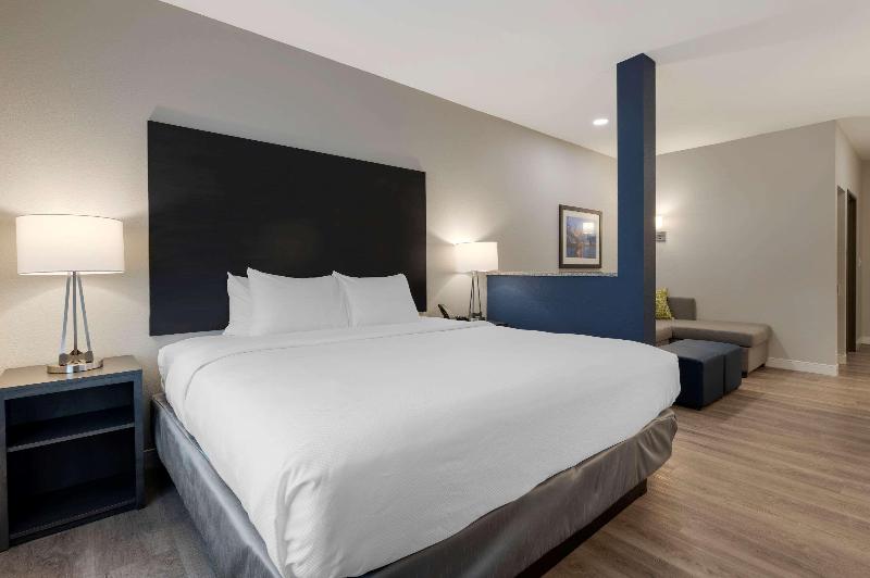 带海景的标准房, Higueron Hotel Malaga, Curio Collection By Hilton