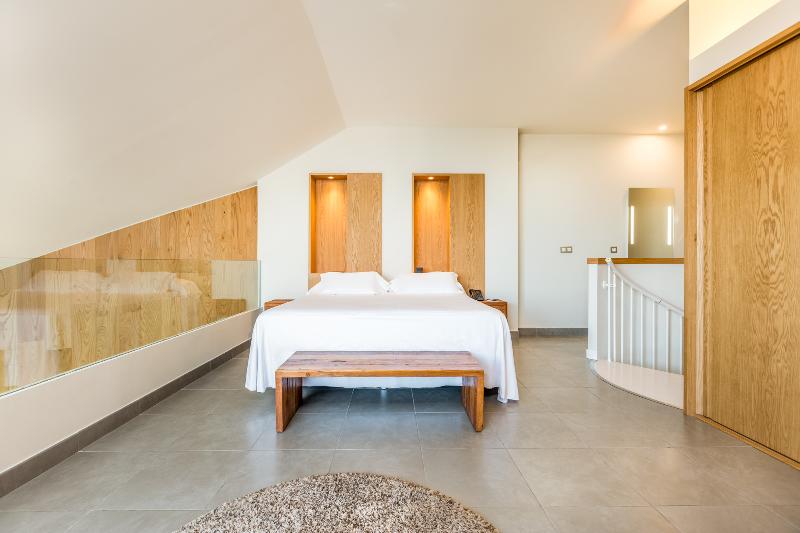 复式套房, Higueron Hotel Malaga, Curio Collection By Hilton