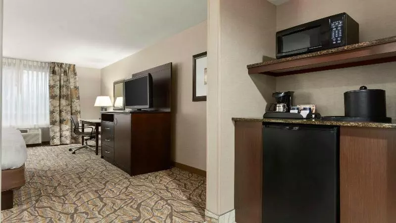 スタンダードルーム, Holiday Inn Hotel & Suites Gateway, An Ihg