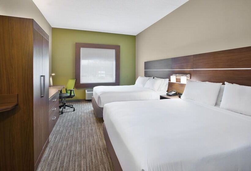 带2个双人床的标准工作室, Holiday Inn Express Hotel & Suites Manchester Conference Center, An Ihg