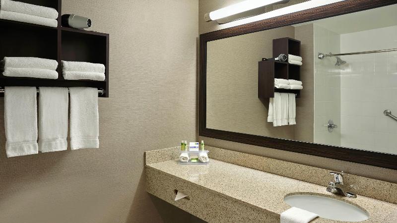 חדר דלוקס, Holiday Inn Express & Suites Naples Downtown   5th Avenue, An Ihg