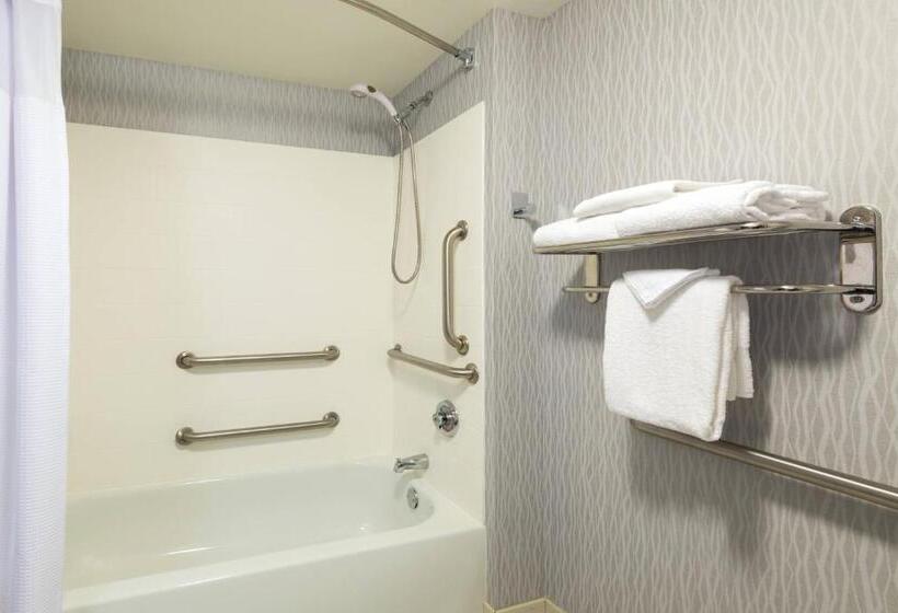 身障者適用スイートルーム, Springhill Suites Louisville Downtown