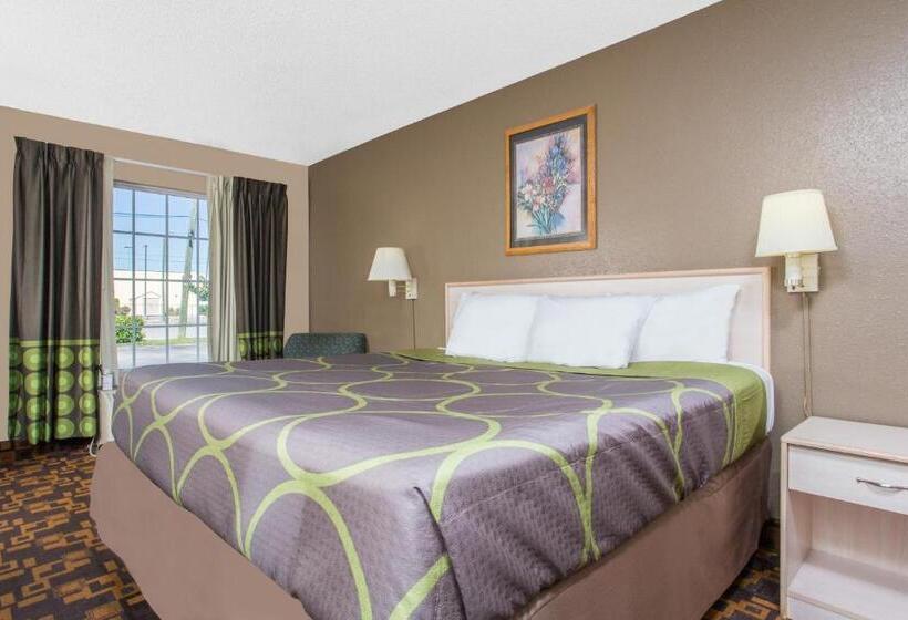 장애인을 위한 킹사이즈 침대 스탠다드 룸, Super 8 By Wyndham Antioch/nashville South East