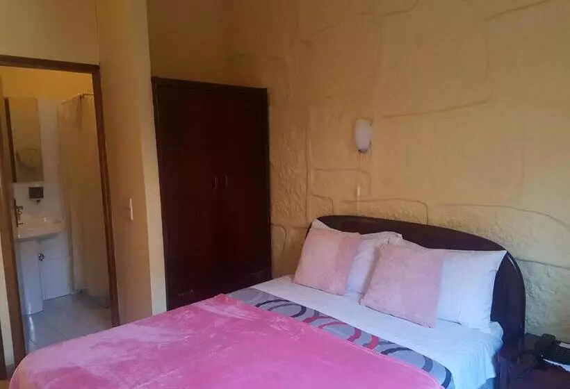 اتاق استاندارد, Caldeira Guest House