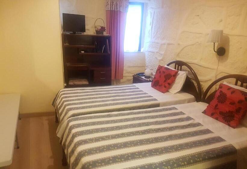 اتاق استاندارد, Caldeira Guest House