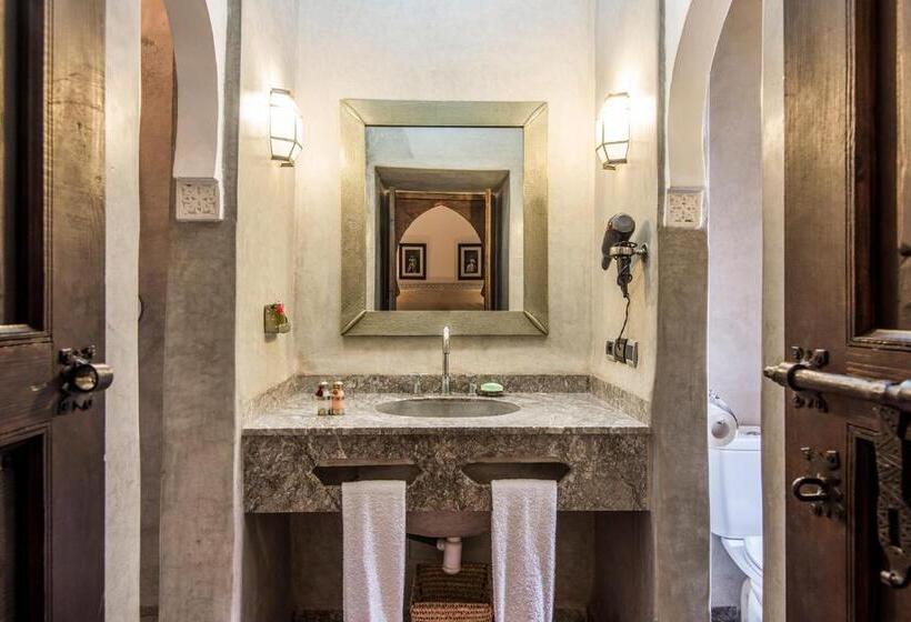 اتاق سوپریور, Riad Elnoujoum