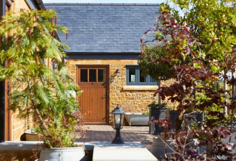 غرفة قياسية لذوى الاحتياجات الخاصة, The George Inn