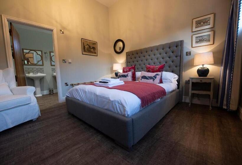 غرفة ديلوكس, The George Inn