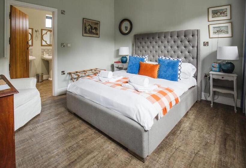 Номер Deluxe, The George Inn