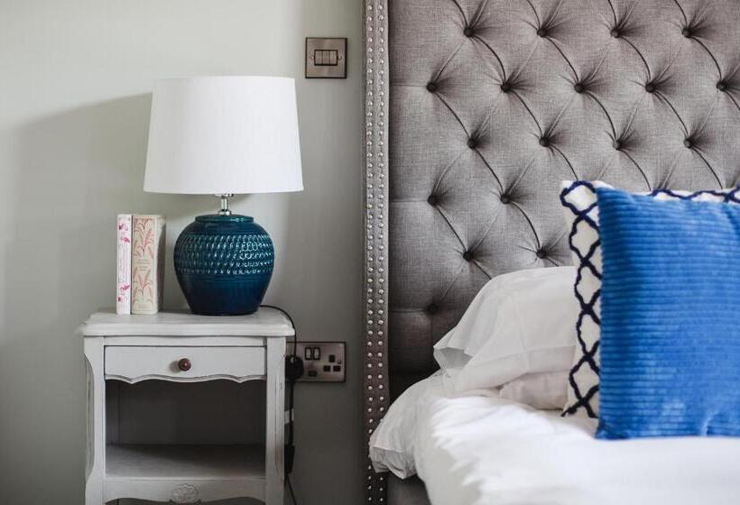 غرفة ديلوكس, The George Inn