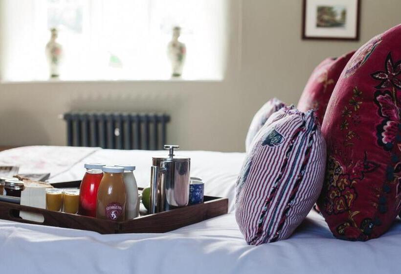 غرفة ديلوكس سرير كينج, The George Inn