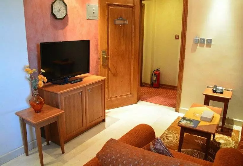 سوییت اجرایی, Amerie Suites Hotel