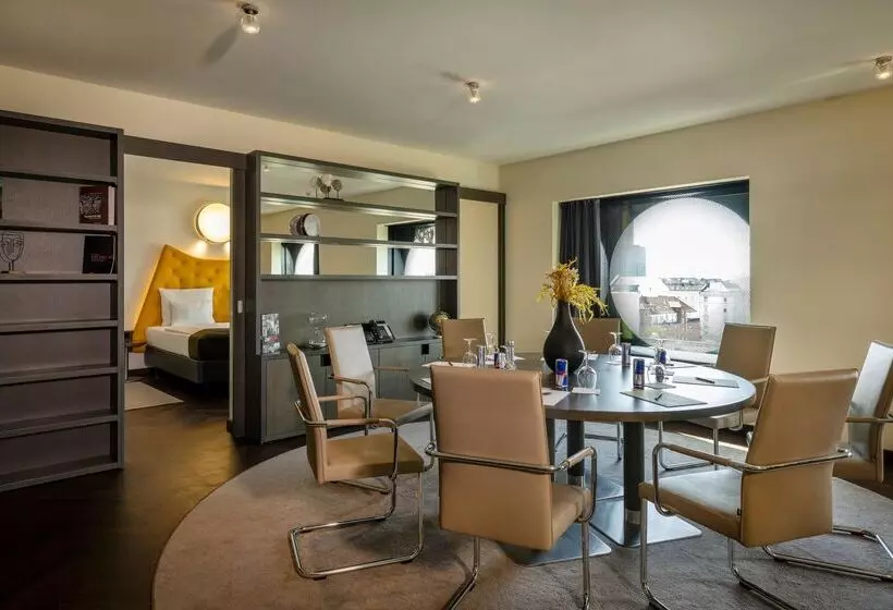 Sviitti, Arcotel Onyx Hamburg