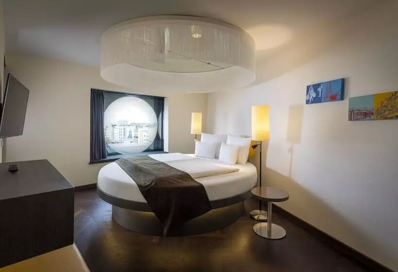 Sviitti, Arcotel Onyx Hamburg
