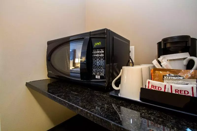 キングサイズベッドのスイートルーム, Best Western Plus Revelstoke