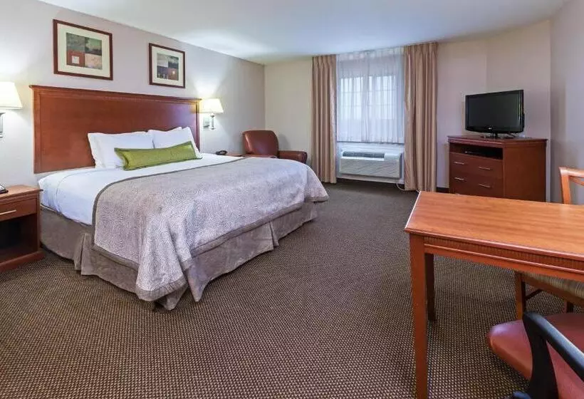 キングサイズベッドのデラックススイート, Candlewood Suites   Texas City, An Ihg