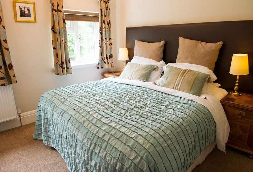 غرفة ديلوكس, Claverton