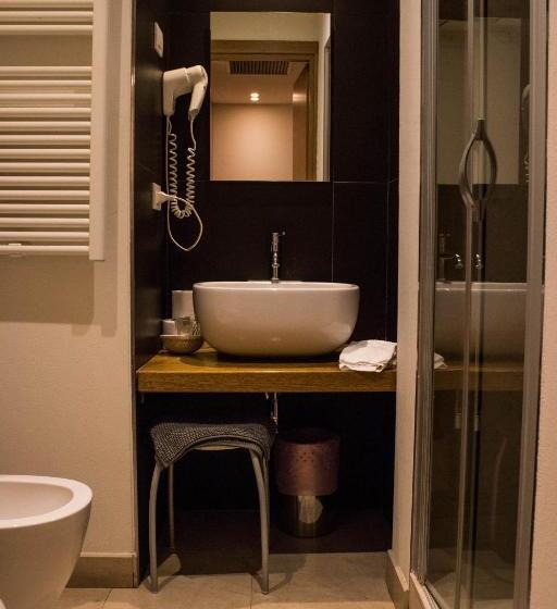 חדר דלוקס לשלושה, Country Hotel Le Querce