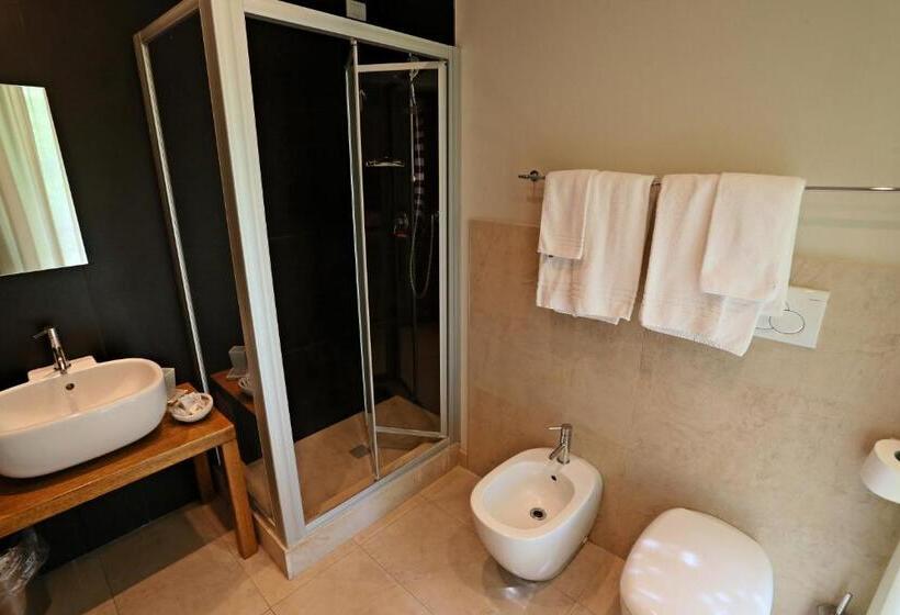 חדר סטנדרט לארבעה, Country Hotel Le Querce