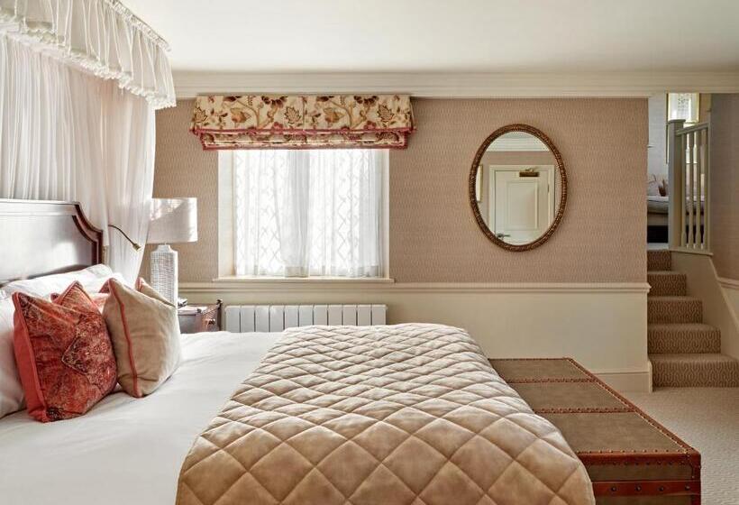 Классический Номер, Ellenborough Park
