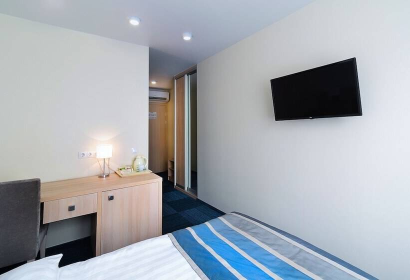 豪华单人间, Equator