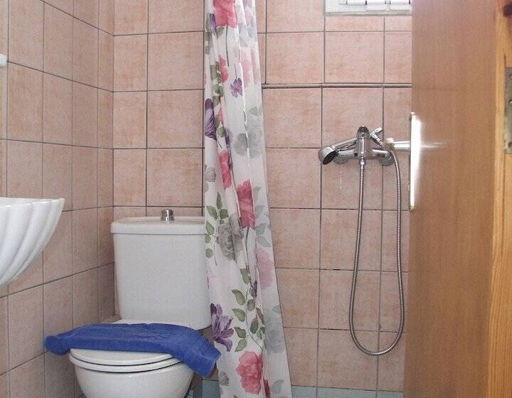 اتاق استاندارد با چشم‌انداز دریا, Helena