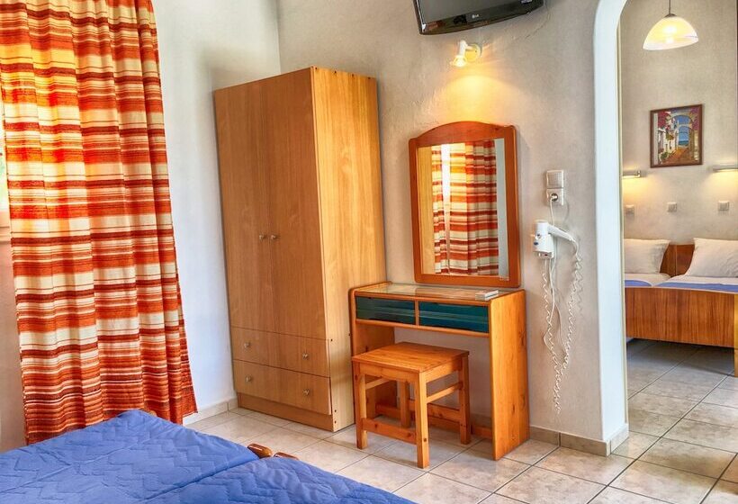 اتاق استاندارد چهار تخته, Helena