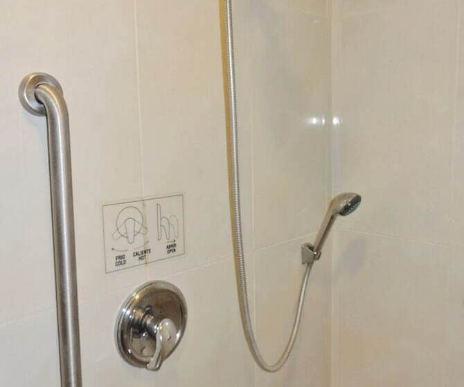 غرفة قياسية, Holiday Inn Reynosa Industrial Poniente, An Ihg