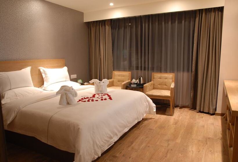 غرفة بيزنس, Insail Hotels