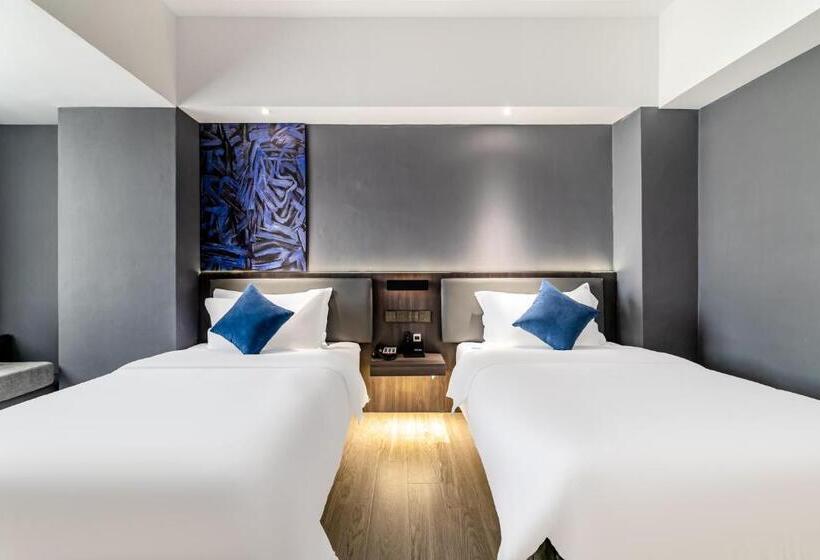 غرفة بيزنس, Insail Hotels