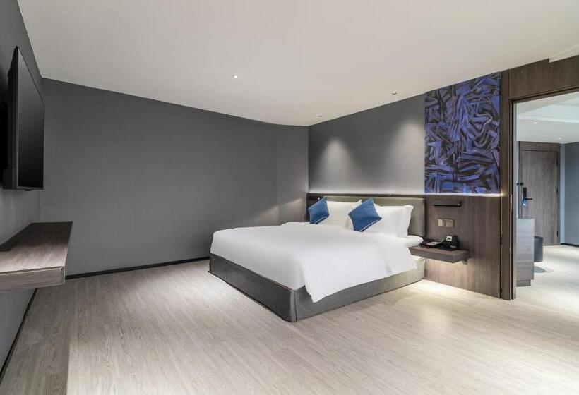 جناح ديلوكس, Insail Hotels