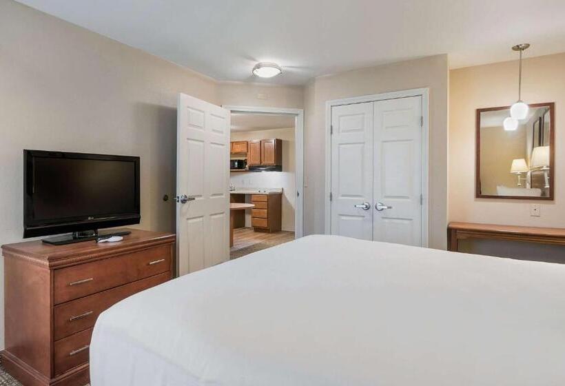 جناح سرير كينج, Suburban Studios Waterloo