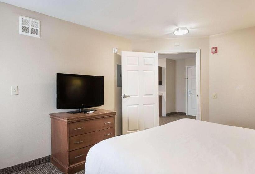 جناح لذوى الاحتياجات الخاصة, Suburban Studios Waterloo