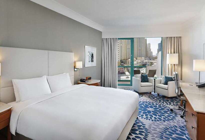 Deluxe Room King Size Bed