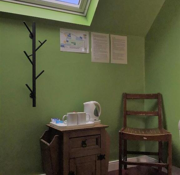 غرفة قياسية حمام مشترك, Loch Ness Backpackers Lodge