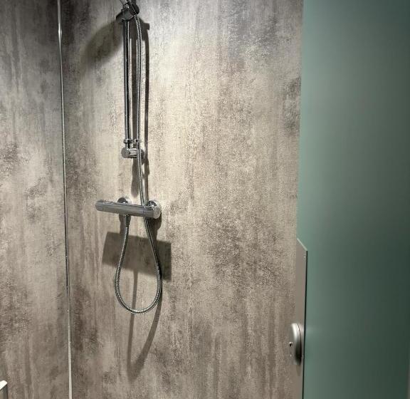 غرفة قياسية حمام مشترك, Loch Ness Backpackers Lodge