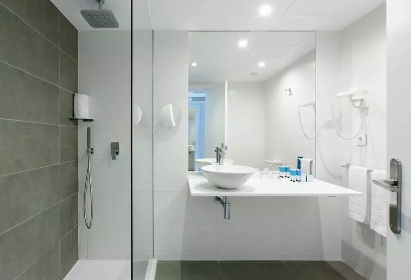 سوییت جونیور با چشم‌انداز دریا, Aluasoul Mallorca Resort  Adults Only
