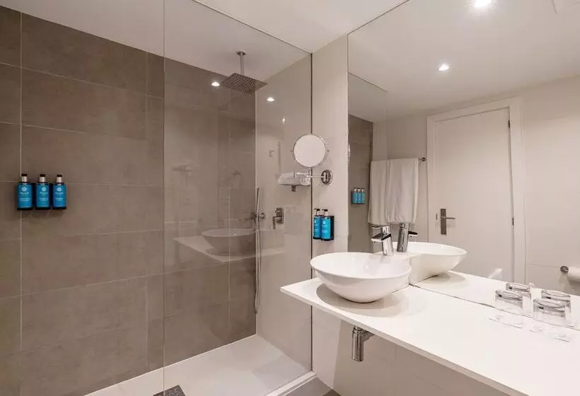 اتاق استاندارد با چشم‌انداز استخر, Aluasoul Mallorca Resort  Adults Only