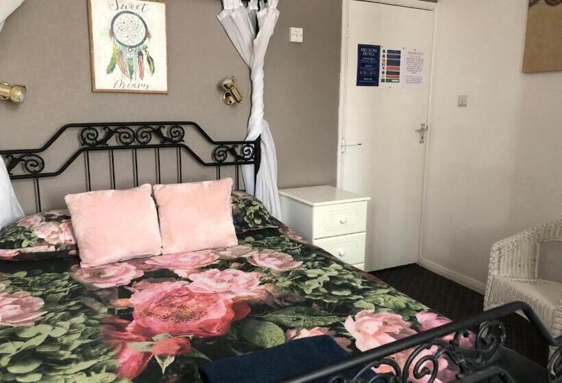 اتاق استاندارد با تخت بزرگ, Melrose