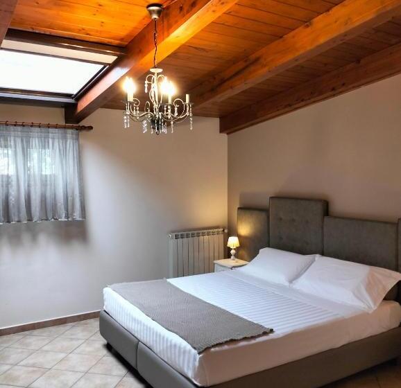 اتاق استاندارد سه نفره, Bed & Breakfast De Nittis