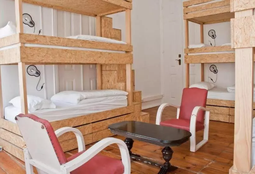Quarto Familiar, Independente Príncipe Real