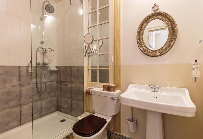 اتاق عادی, Independente Príncipe Real