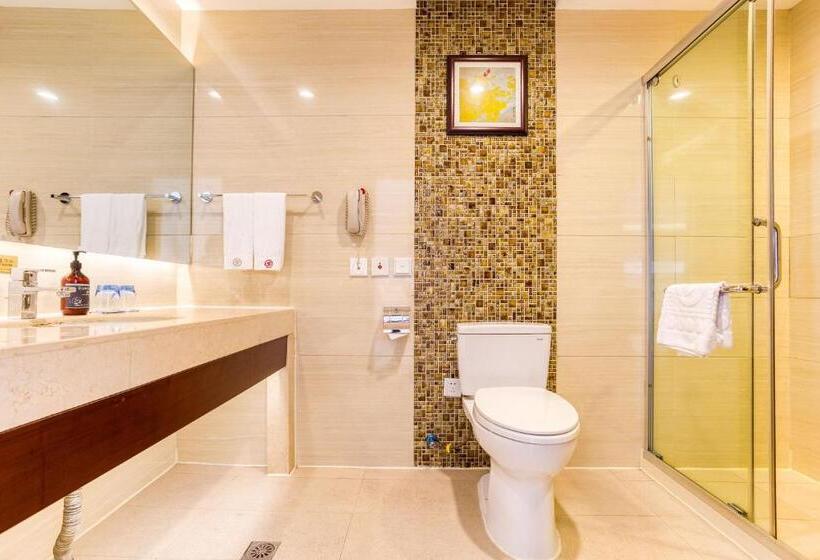 Executive Room King Size Bed, Metropark Changchun Guosheng