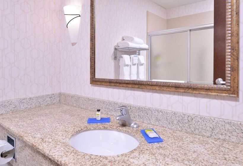 غرفة قياسية, Holiday Inn Express & Suites Pittsburg, An Ihg