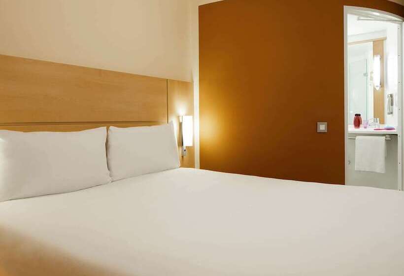Номер Стандарт, Ibis London Shepherds Bush   Hammersmith